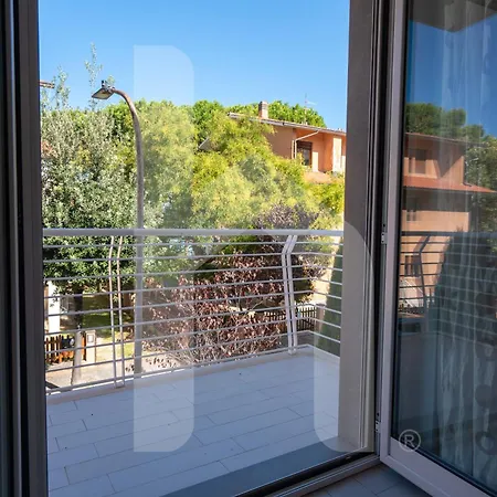 Ξενοδοχείο με διαμερίσματα Homiday - Bordopineta