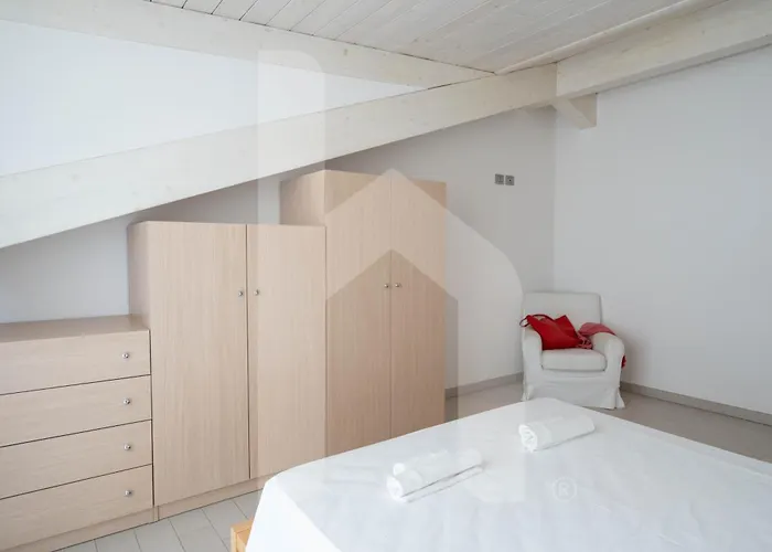 Homiday - Bordopineta Aparthotel