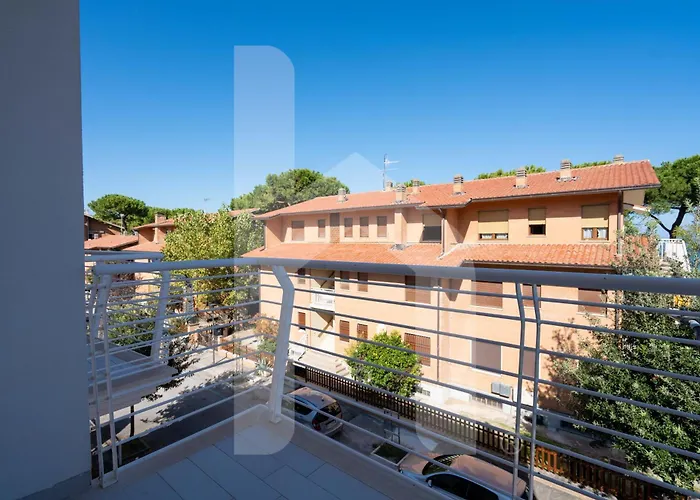 Homiday - Bordopineta Aparthotel 3*