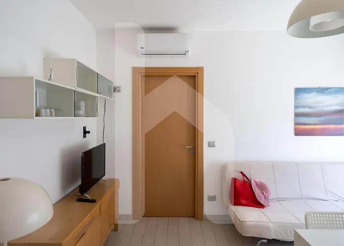 Homiday - Bordopineta Aparthotel 3*