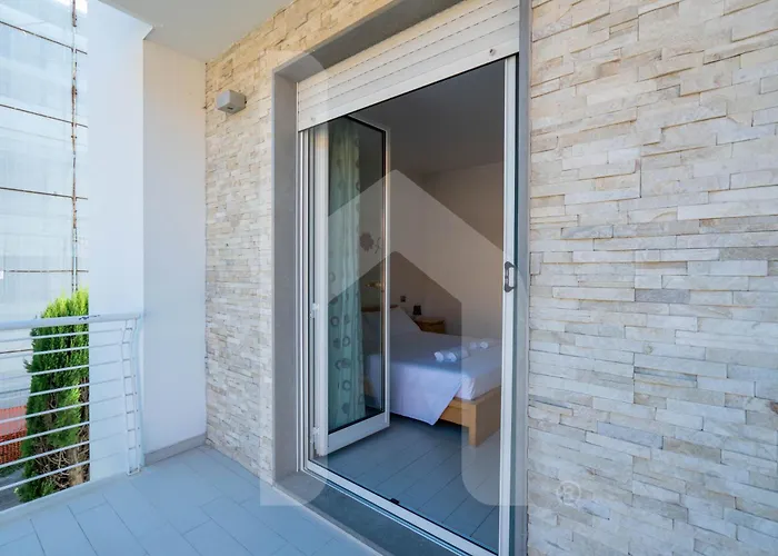 Homiday - Bordopineta Aparthotel